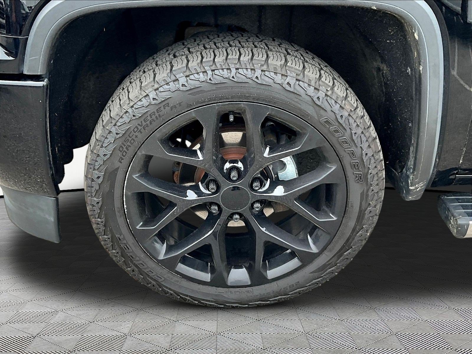 Used 2018 GMC Sierra 1500 Denali w/ Denali Ultimate Package AWD/4WD image 35