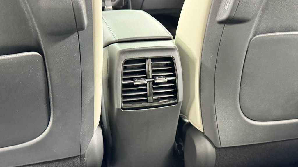 New 2026 Kia Niro EX FWD image 35