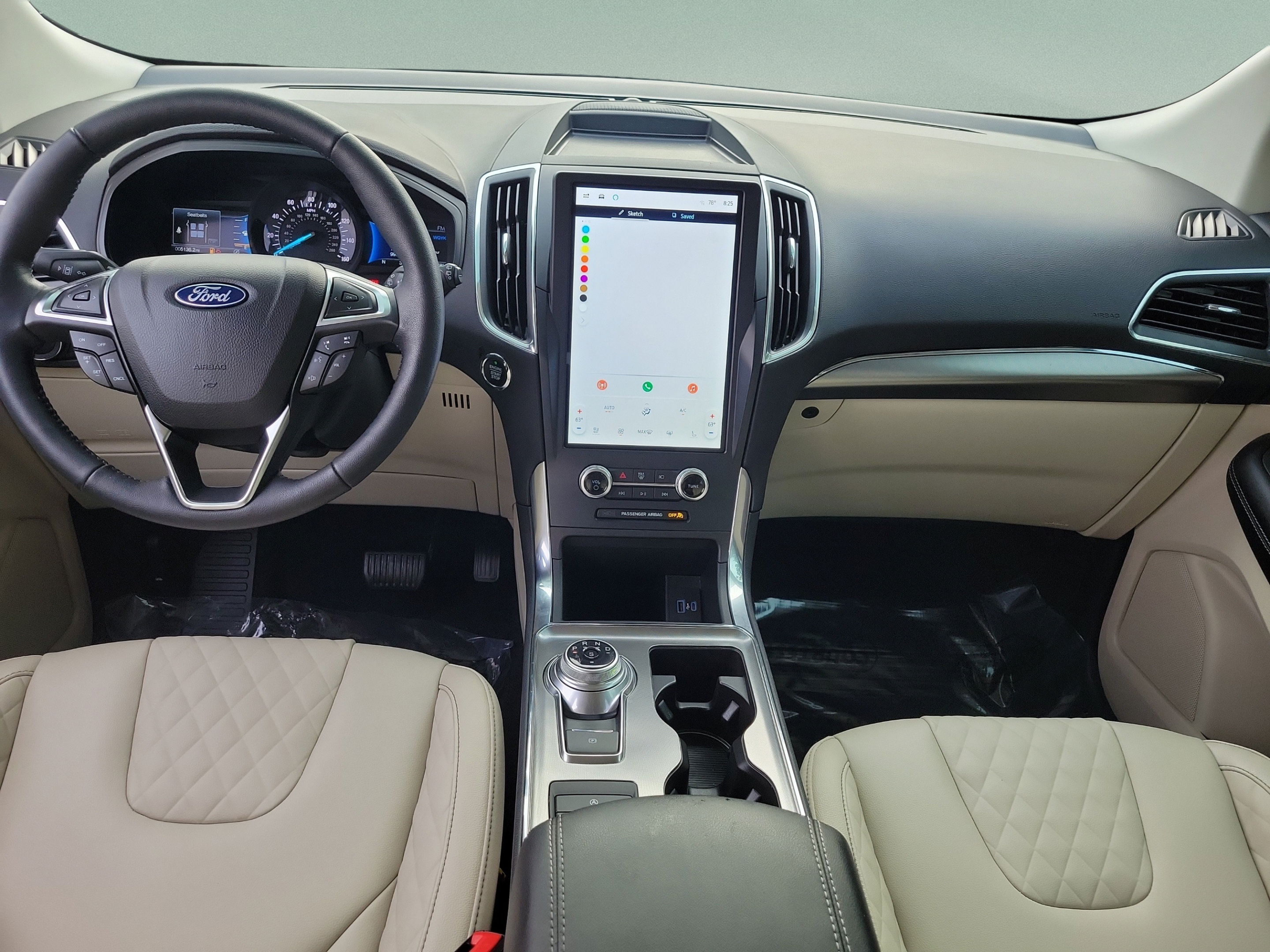 Used 2023 Ford Edge Titanium AWD/4WD image 11