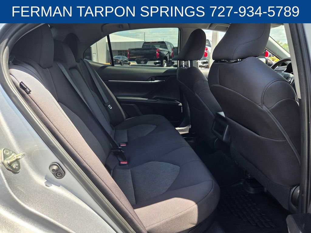 Used 2020 Toyota Camry LE FWD image 19