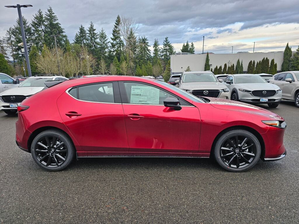 New 2026 MAZDA MAZDA3 Hatchback w/Premium Plus Pkg image 4