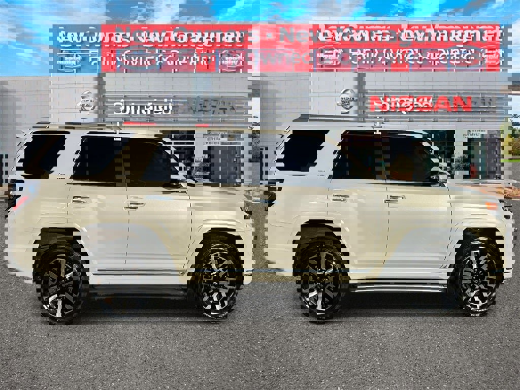 Used 2019 Toyota 4Runner SR5 image 4