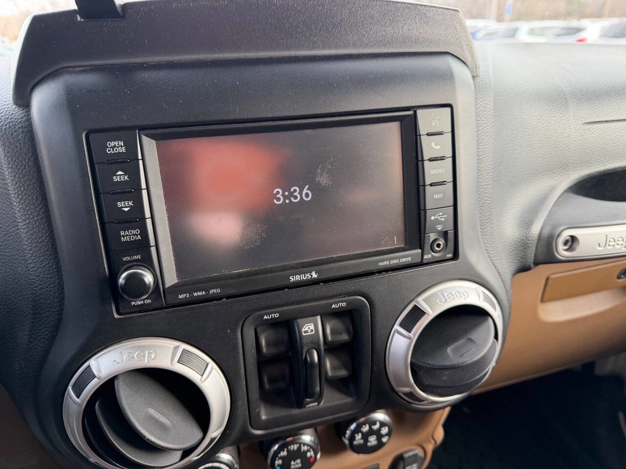 Used 2012 Jeep Wrangler Unlimited Sahara w/ Connectivity Group image 23