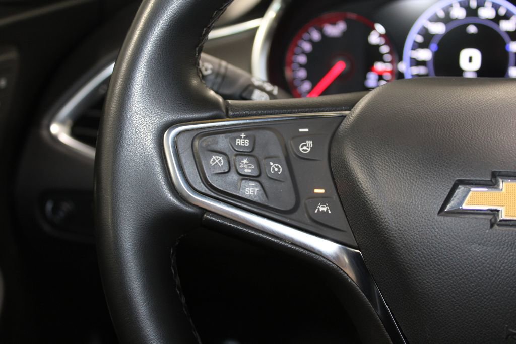 Used 2023 Chevrolet Malibu LT image 37