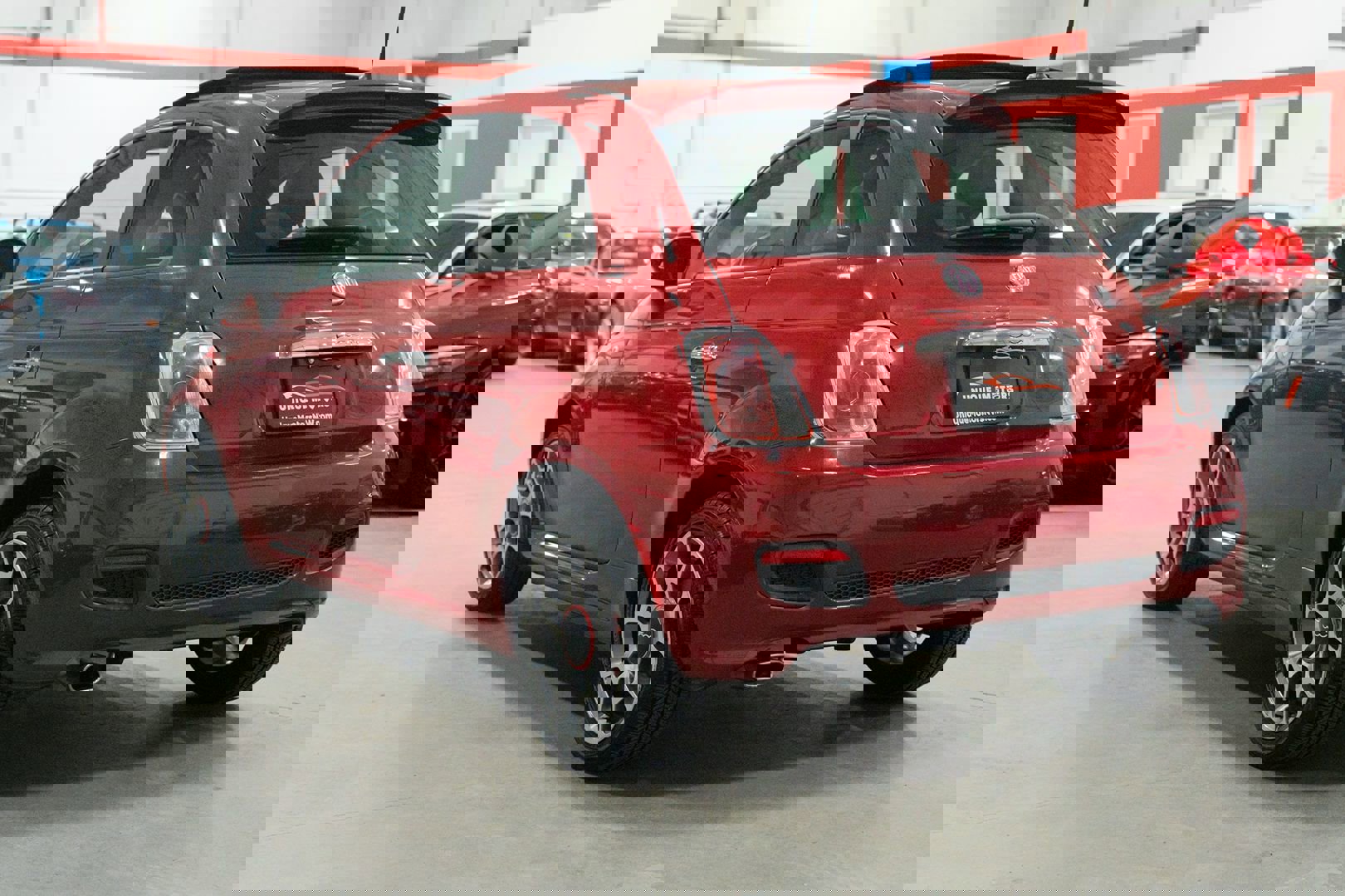 Used 2012 FIAT 500 Sport w/ Safety & Convenience Pkg image 4