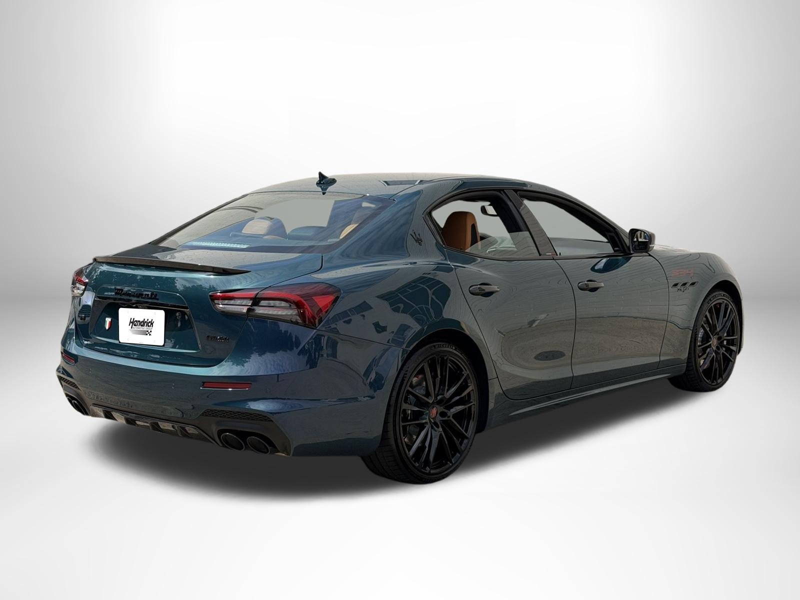 Used 2024 Maserati Ghibli Trofeo RWD image 3