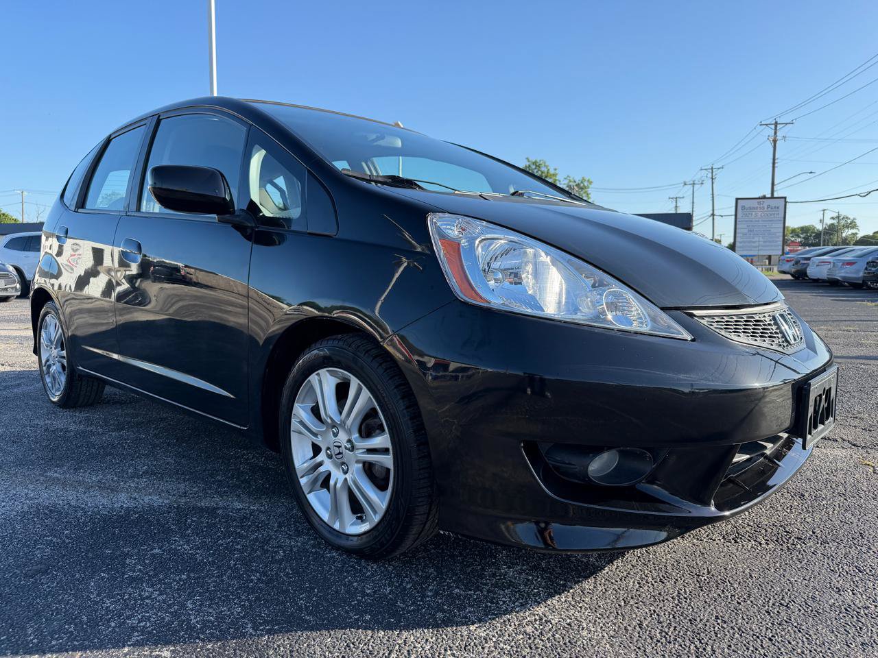 Used 2010 Honda Fit Sport image 3