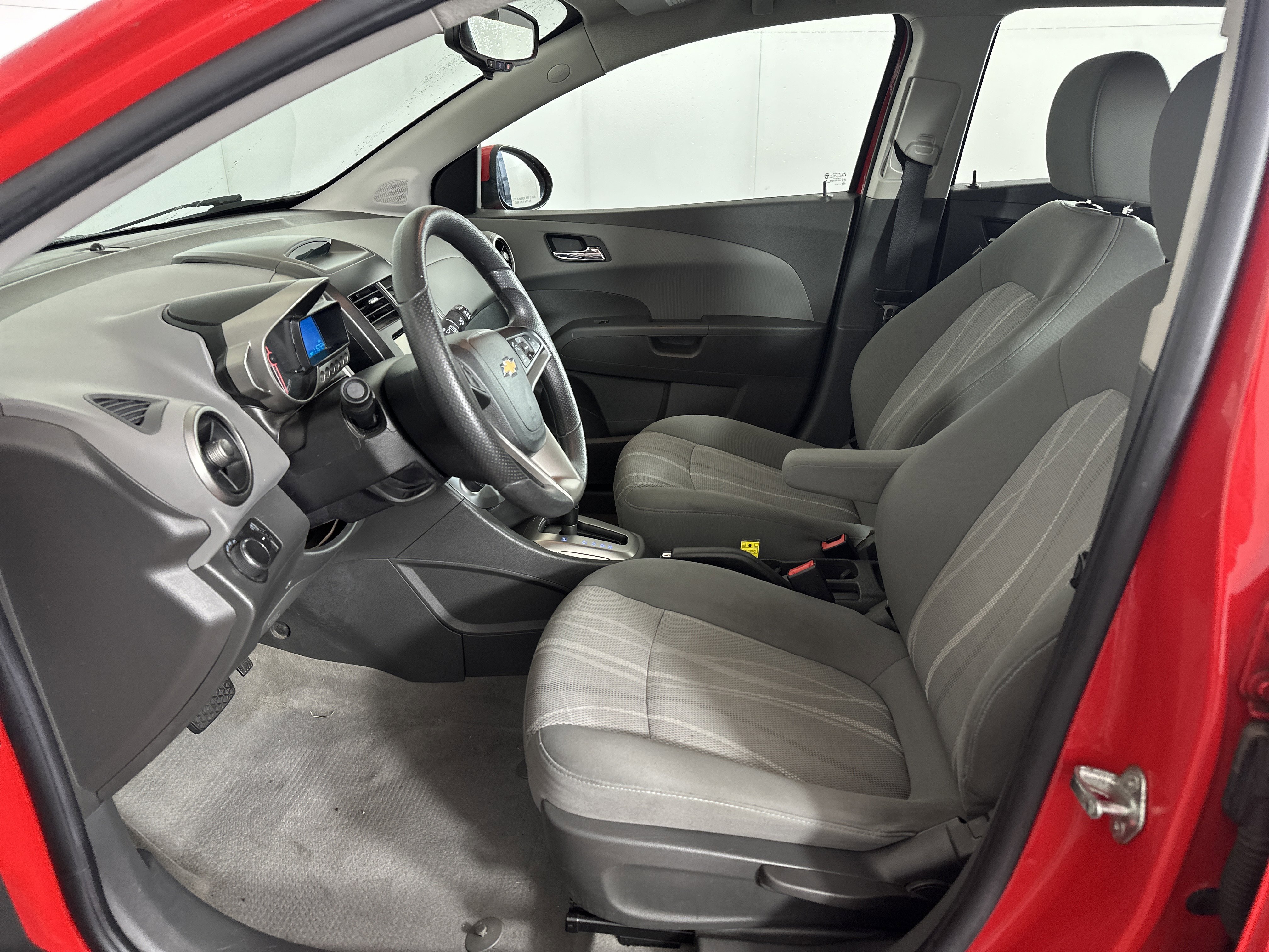 Used 2016 Chevrolet Sonic LT w/ Driver Confidence Package image 6