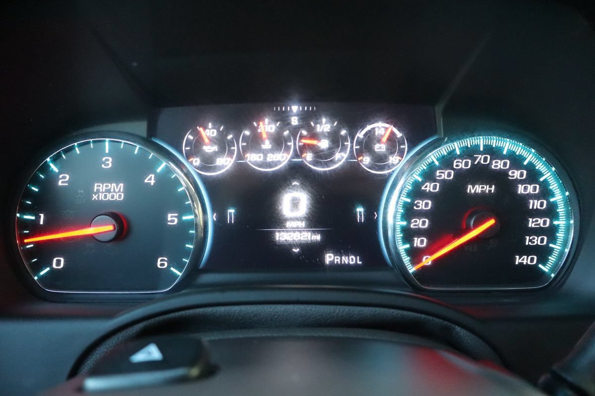 Used 2018 Chevrolet Tahoe Premier AWD/4WD image 36
