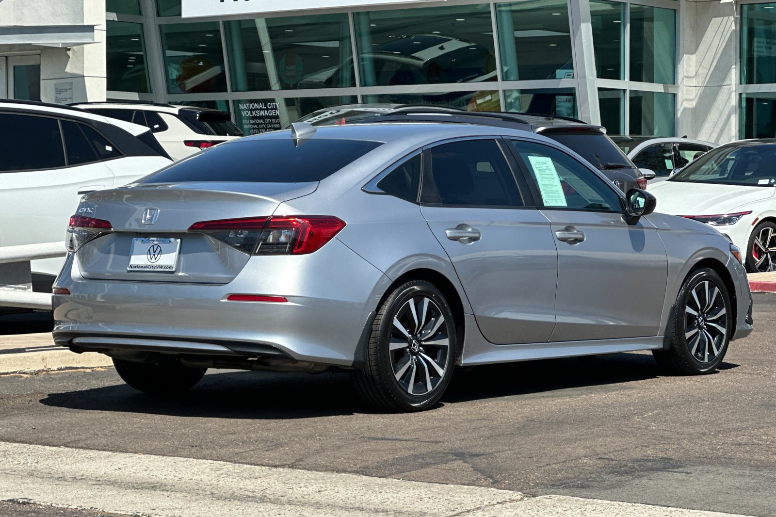 Used 2022 Honda Civic EX image 4