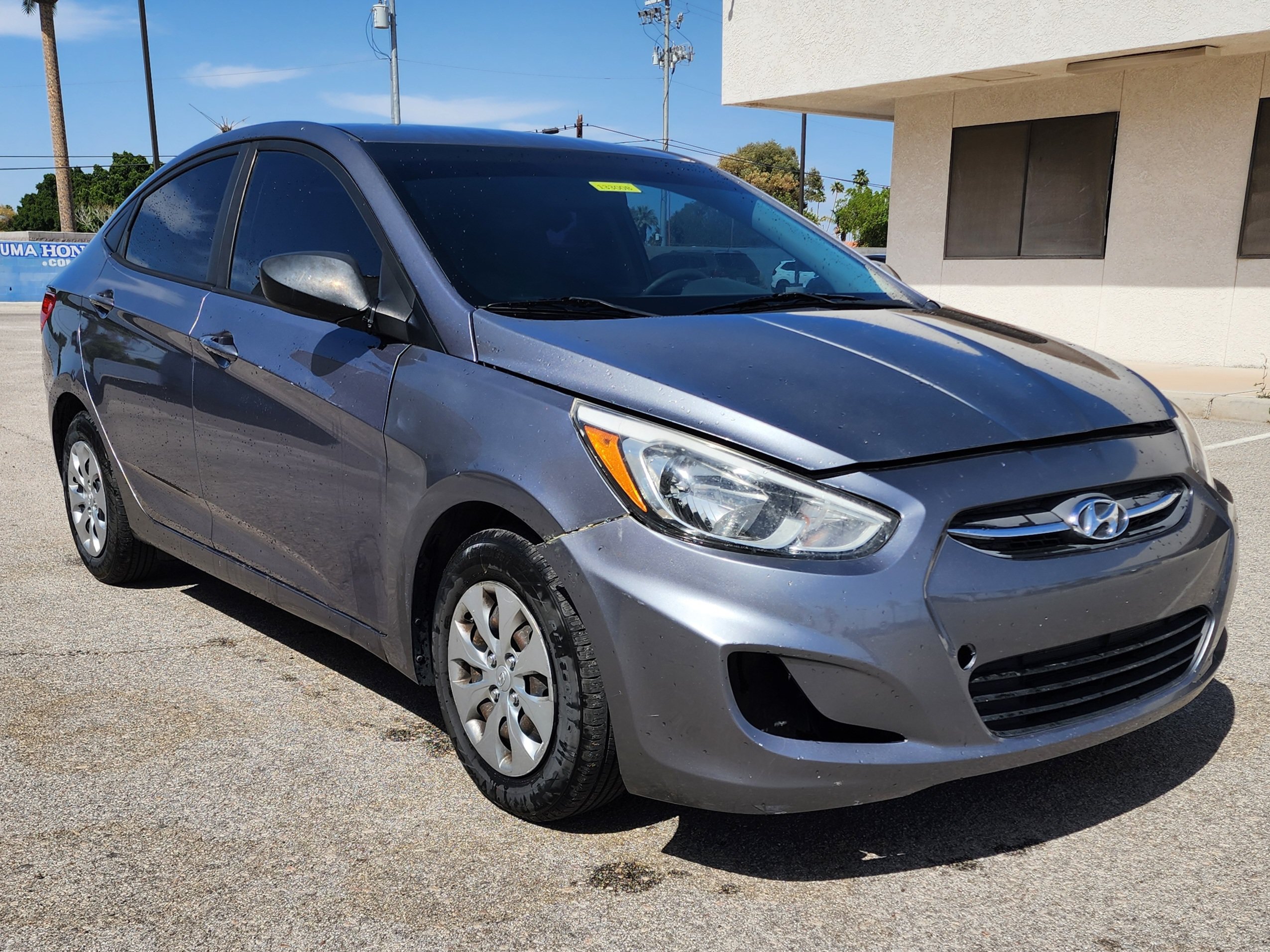 Used 2017 Hyundai Accent SE FWD image 2