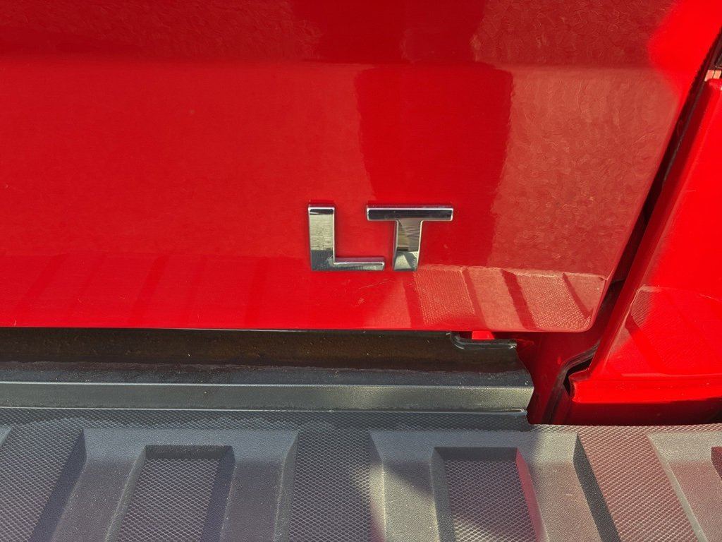 Used 2018 Chevrolet Silverado 1500 LT w/ All Star Edition image 24