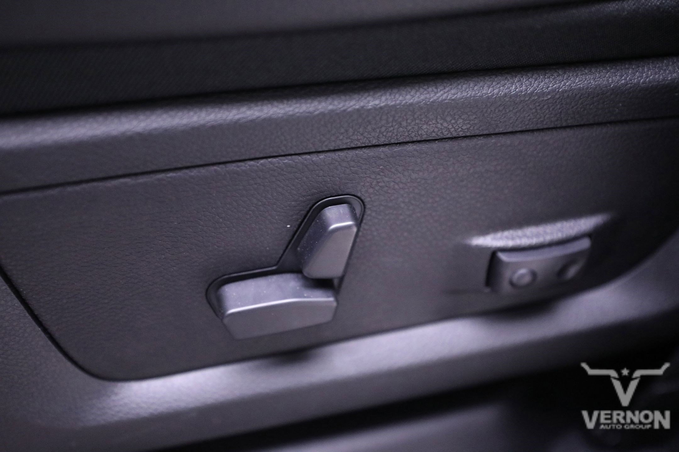 New 2025 RAM 3500 Laramie image 15