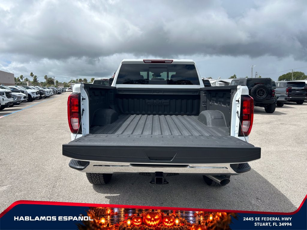 Used 2026 GMC Sierra 2500 SLE w/ SLE Value Package; AWD/4WD image 16