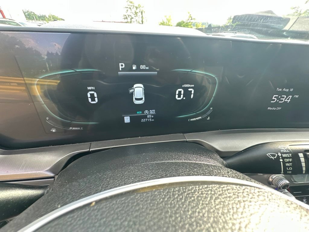 Used 2024 Kia Telluride S w/ S Sunroof Package AWD/4WD image 11