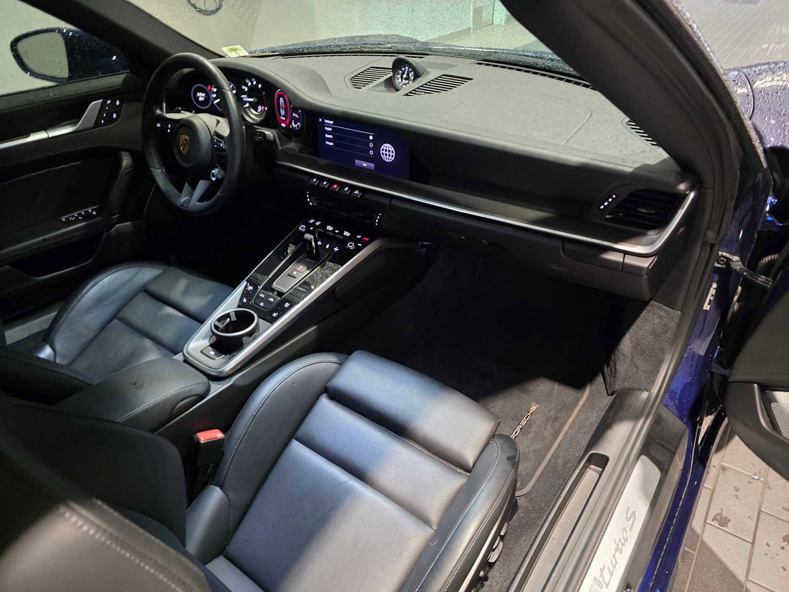 Used 2022 Porsche 911 Turbo S image 6