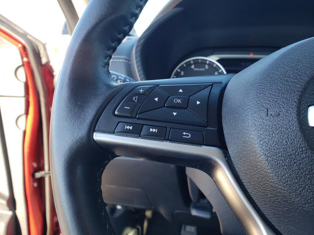 Certified 2022 Nissan Sentra SV image 32