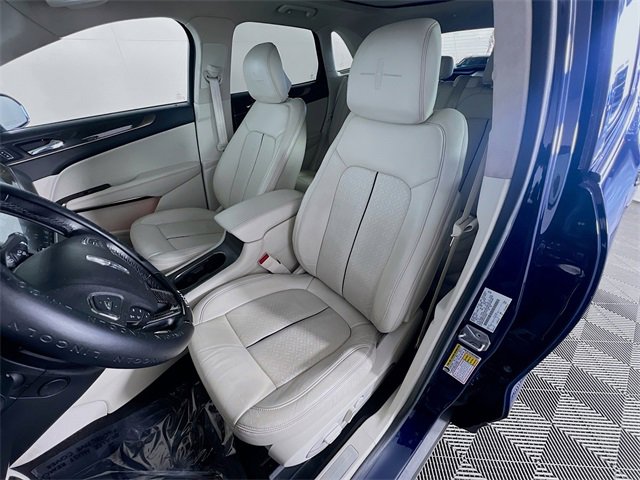 Used 2019 Lincoln MKC Black Label image 9
