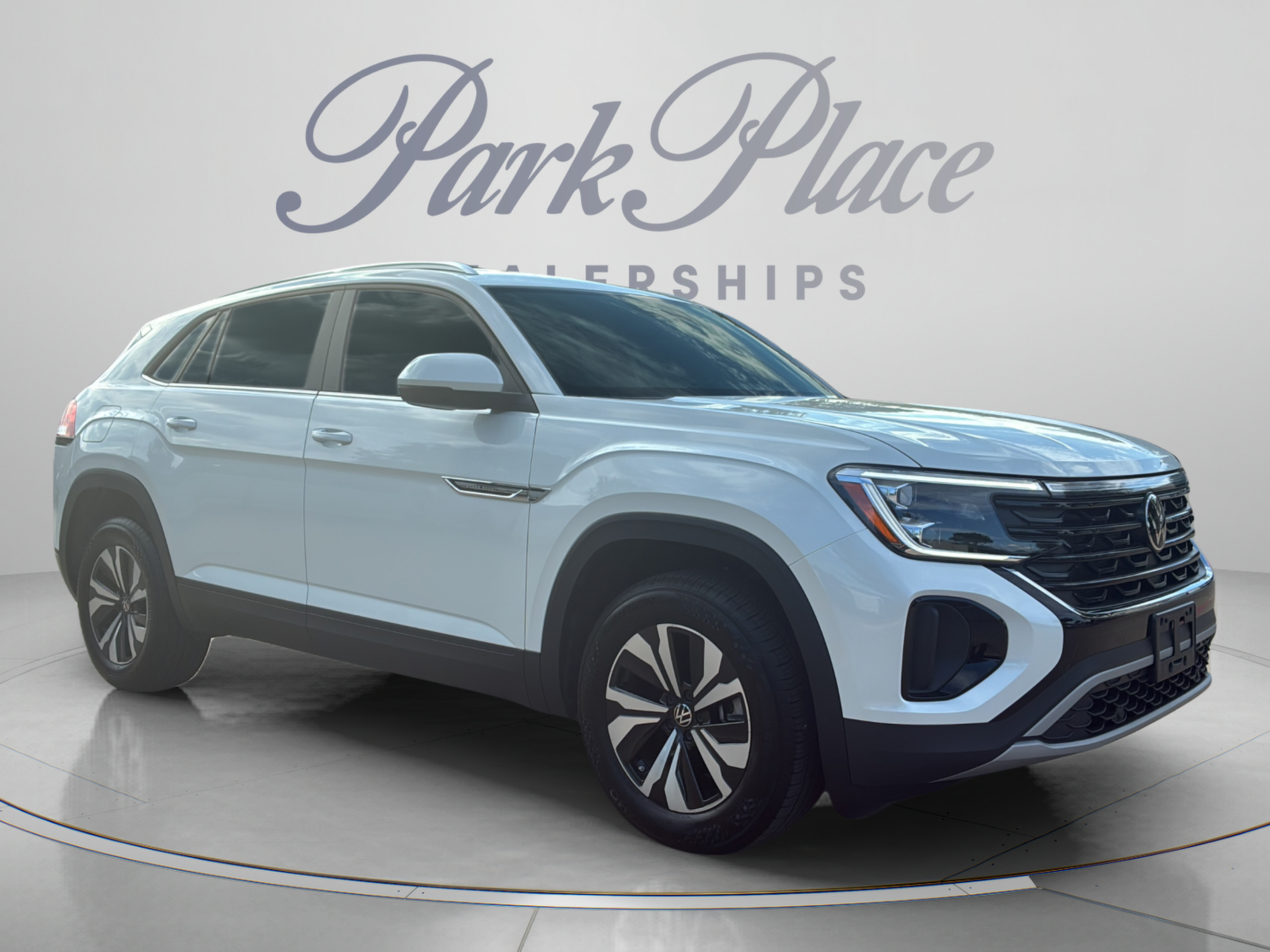 Used 2026 Volkswagen Atlas Cross Sport SE FWD image 7