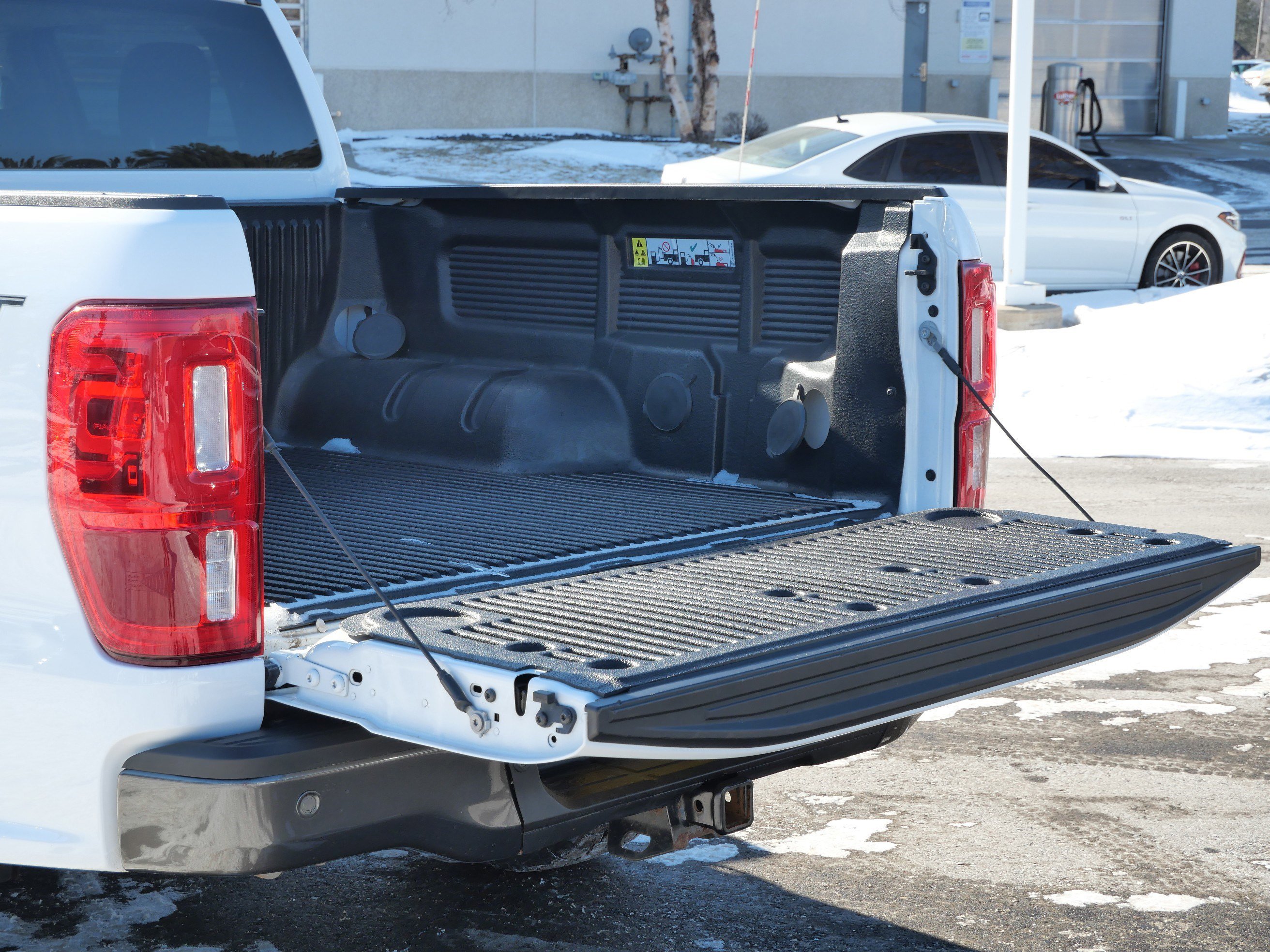 Used 2022 Ford Ranger XLT w/ Equipment Group 301A Mid image 18