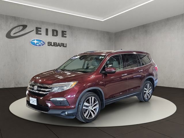 Used 2017 Honda Pilot Touring image 2