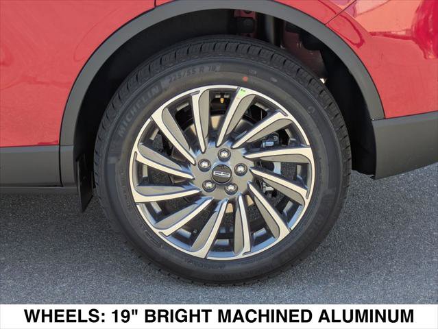 New 2025 Lincoln Corsair Reserve image 6