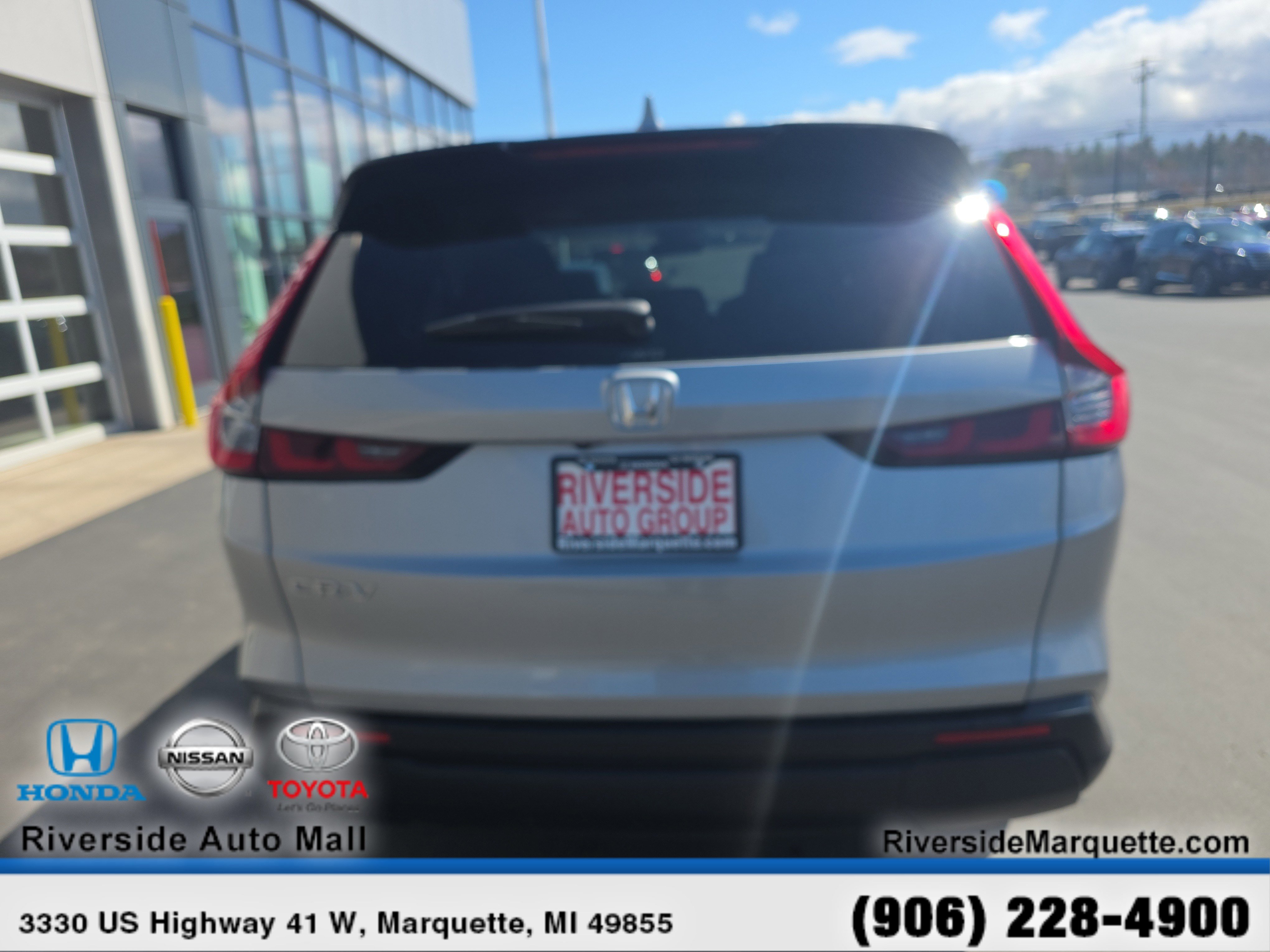 Used 2024 Honda CR-V EX image 7