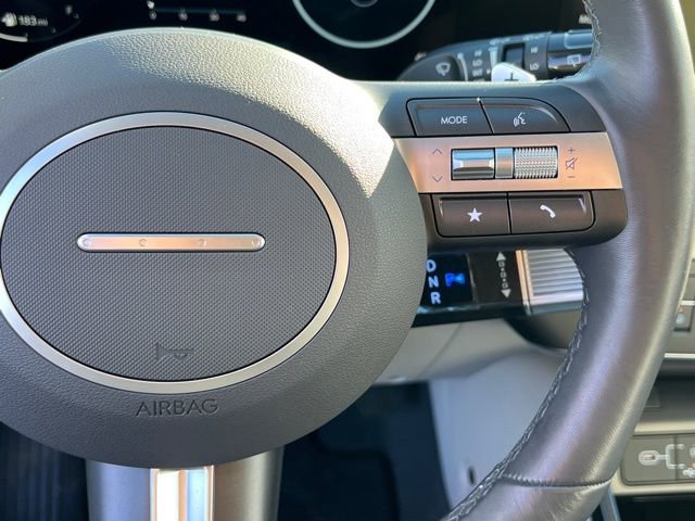 Certified 2025 Hyundai Kona Limited image 25