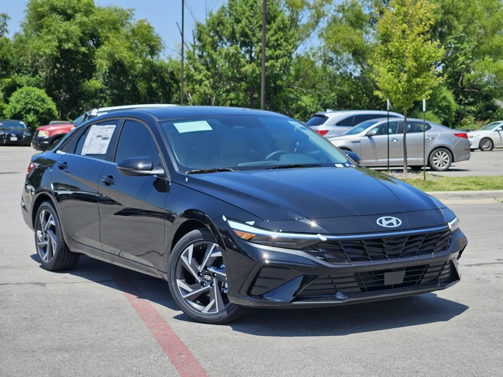 New 2026 Hyundai Elantra Limited