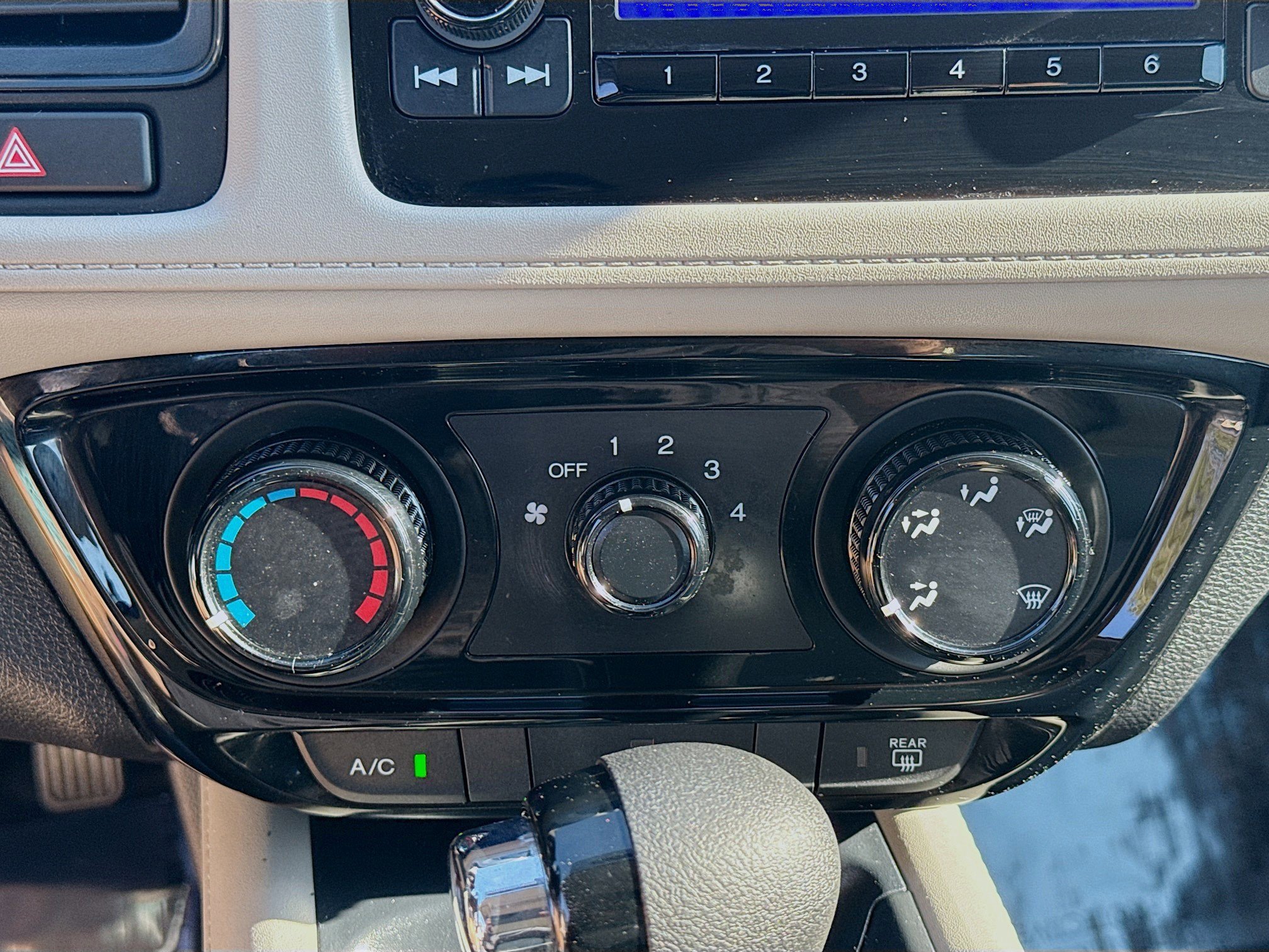 Used 2022 Honda HR-V LX image 14