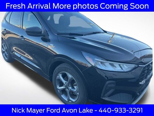 Used 2023 Ford Escape ST-Line w/ Tech Pack #1 image 9