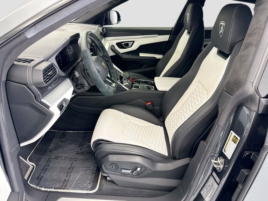 Used 2019 Lamborghini Urus AWD/4WD image 18