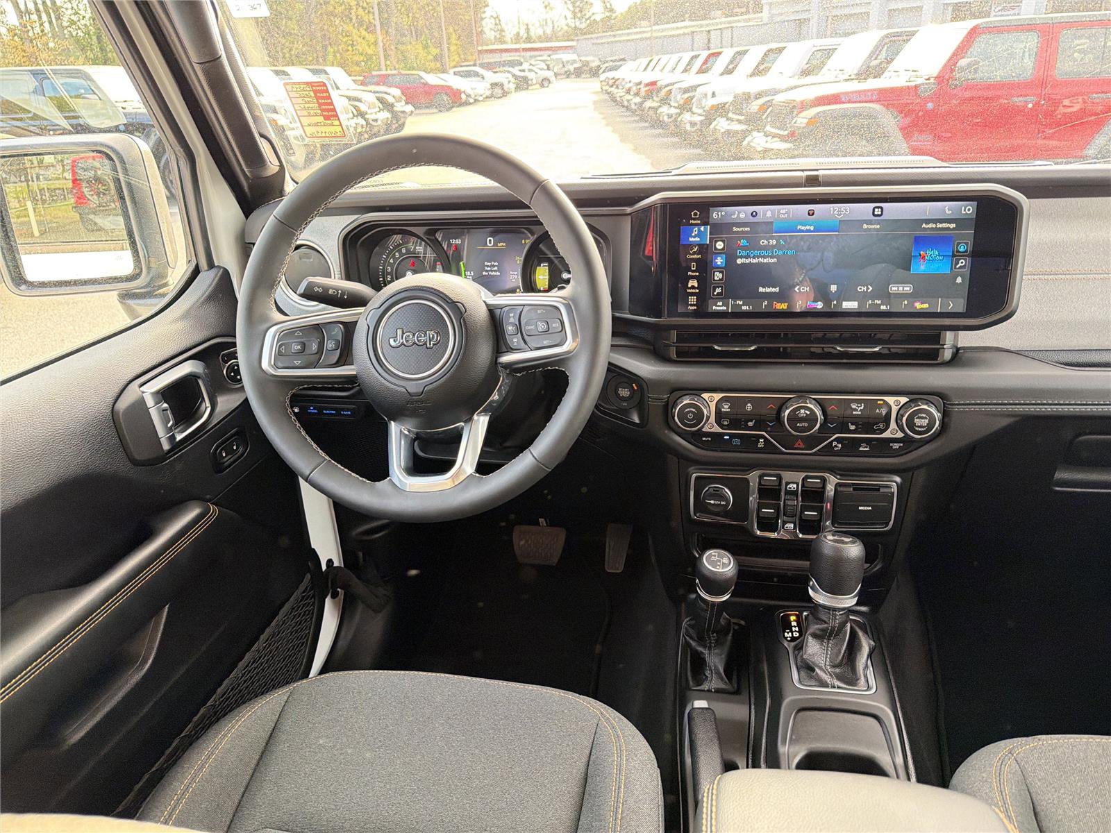Used 2025 Jeep Wrangler Sahara w/ Safety Group image 23