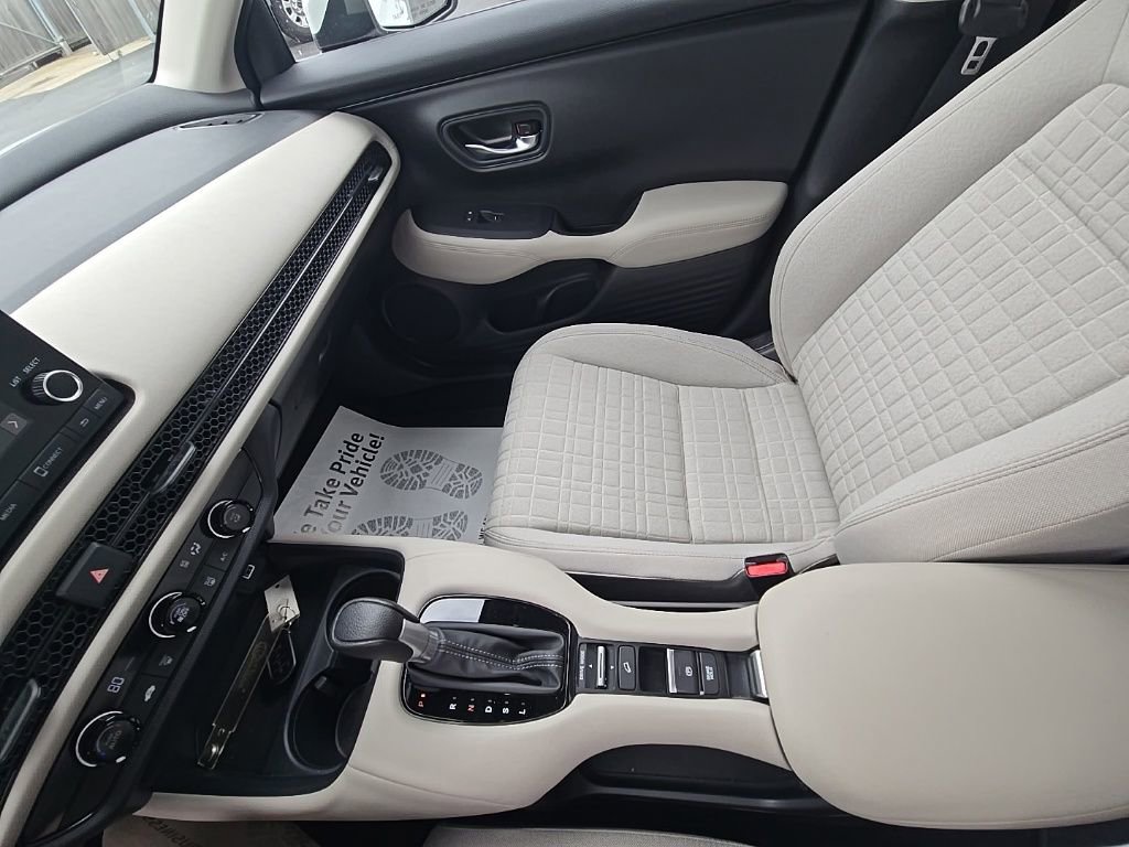 Certified 2023 Honda HR-V LX image 23