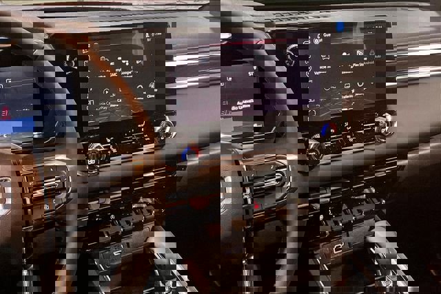 New 2026 GMC Canyon Elevation w/ Convenience Package image 11