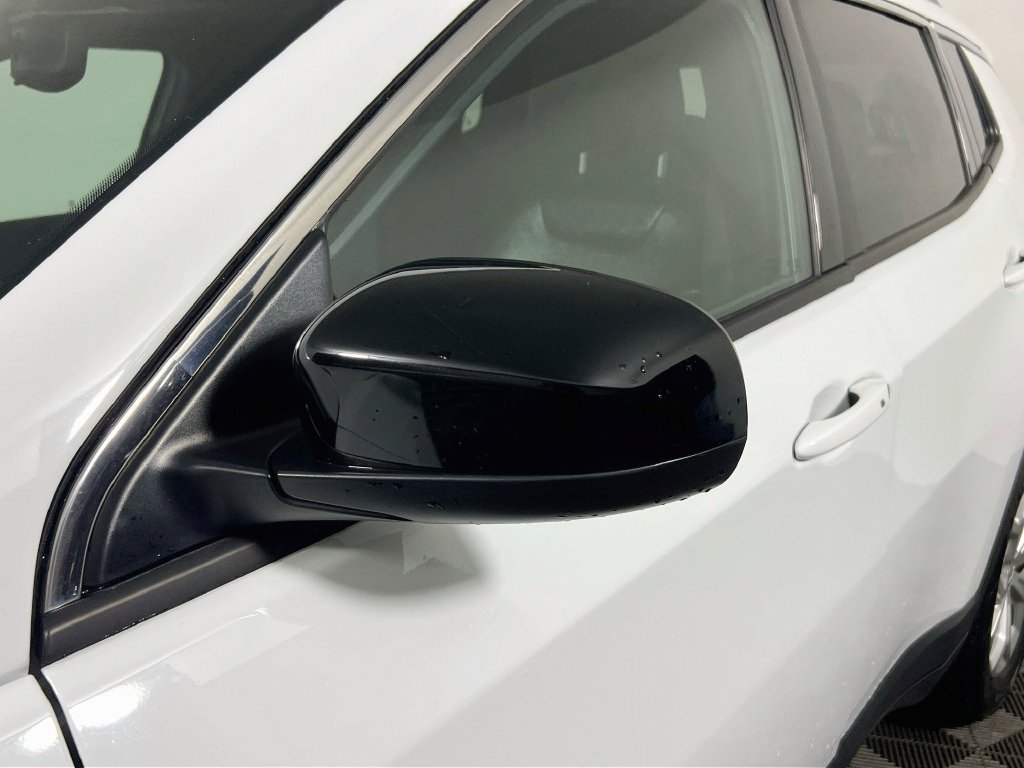 Used 2024 Jeep Compass Latitude AWD/4WD image 12