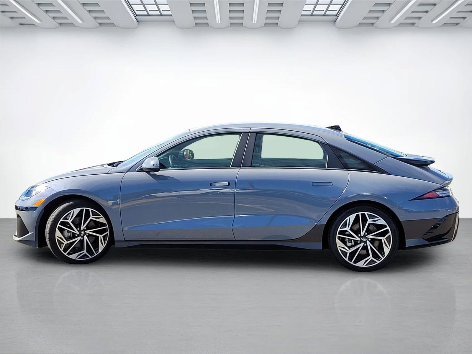 Certified 2024 Hyundai Ioniq 6 SEL image 14