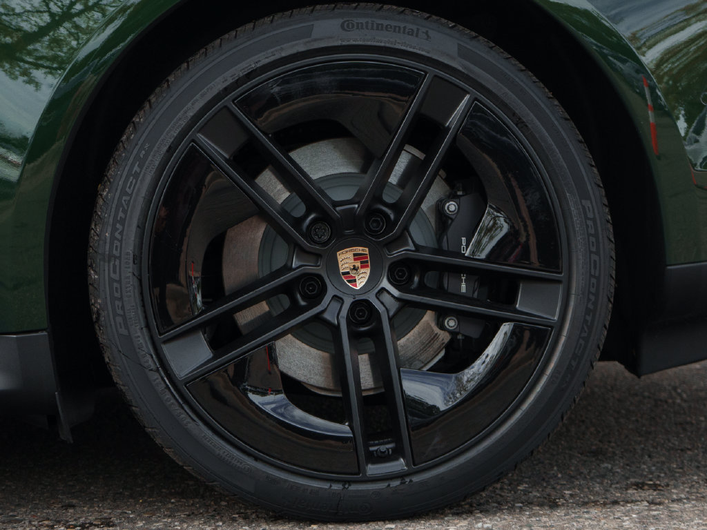 New 2026 Porsche Taycan AWD/4WD image 13