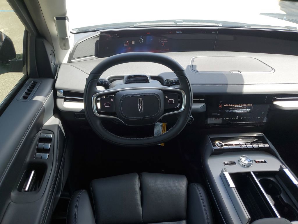 New 2026 Lincoln Navigator L Premier AWD/4WD image 17