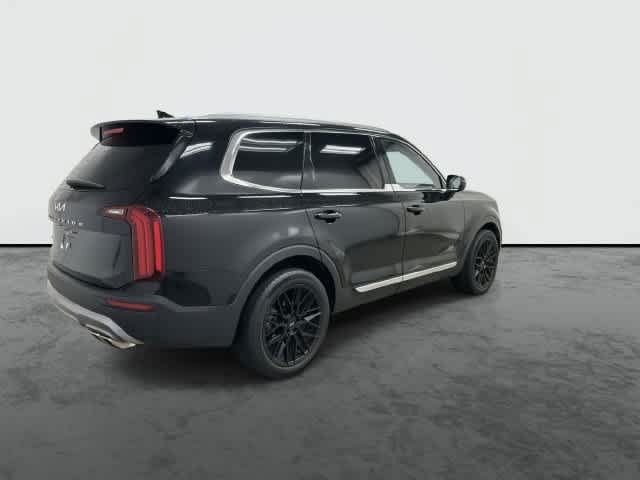 Used 2022 Kia Telluride EX w/ EX Premium Package AWD/4WD image 4