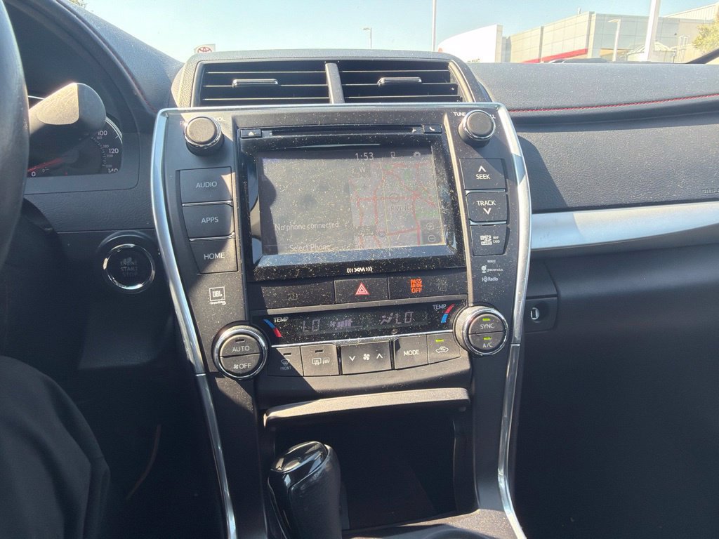 Used 2016 Toyota Camry XSE FWD image 4