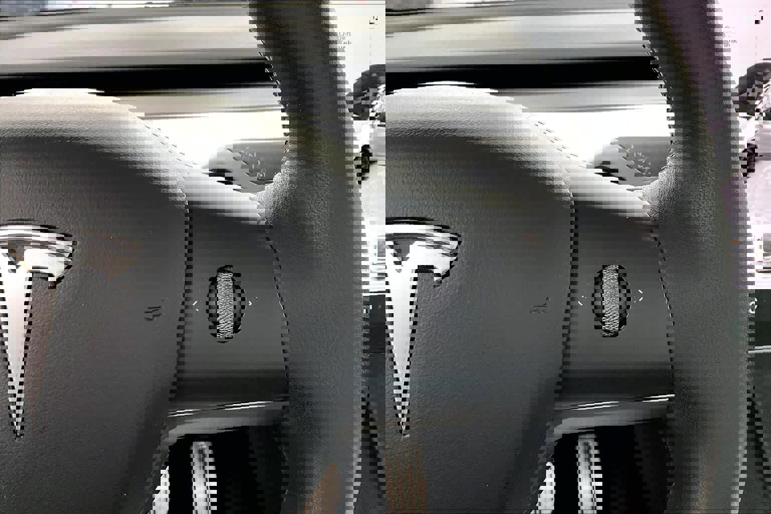 Used 2022 Tesla Model Y Performance image 24