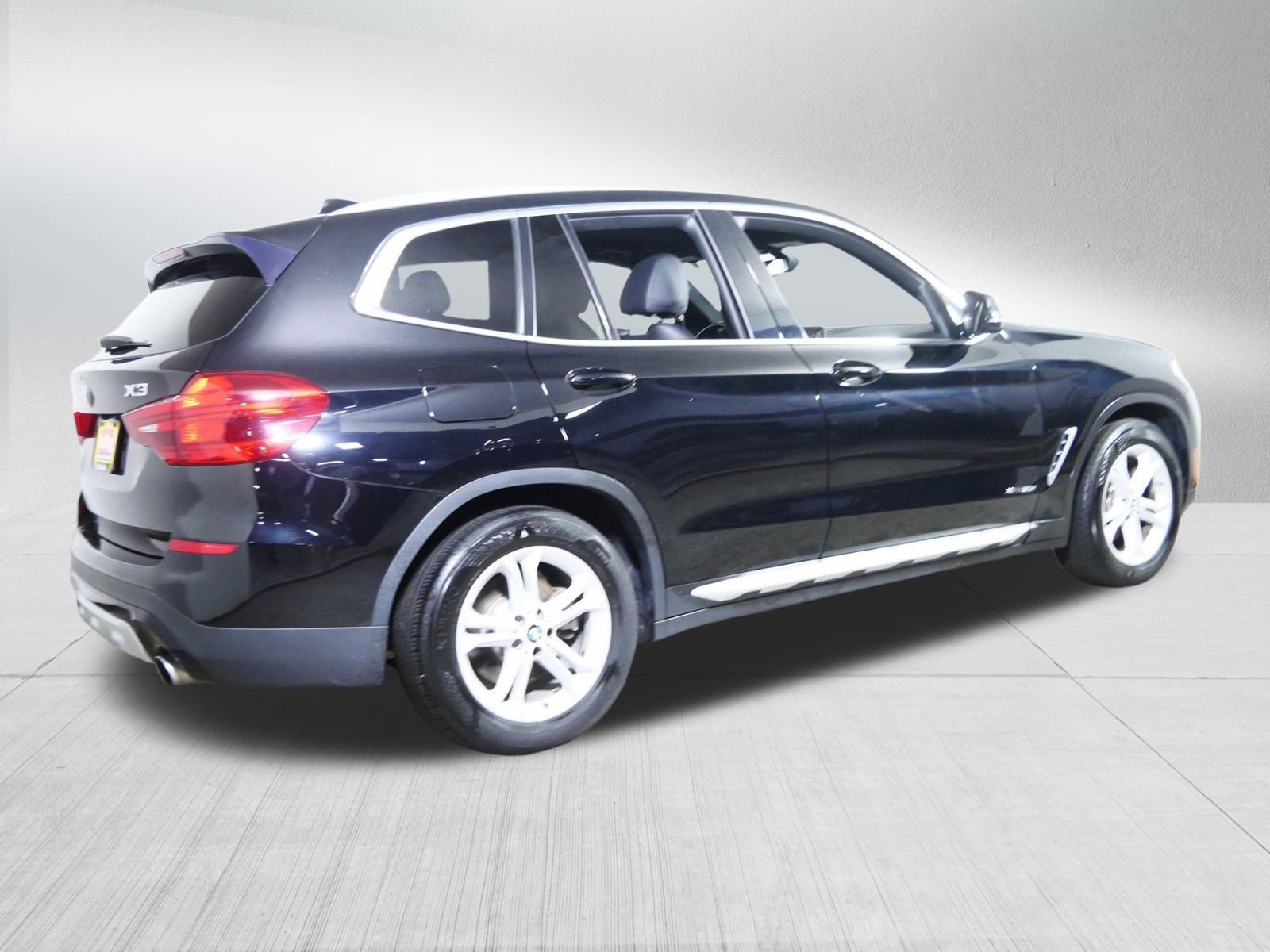 Used 2018 BMW X3 xDrive30i image 7