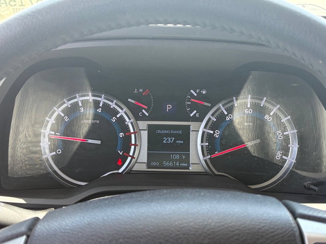 Used 2018 Toyota 4Runner SR5 AWD/4WD image 11