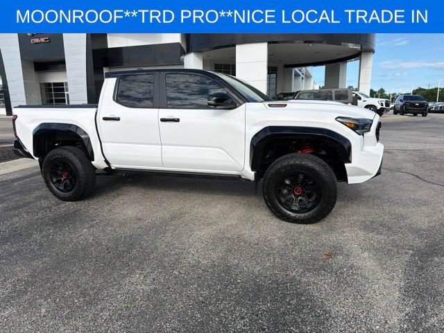 Used 2024 Toyota Tacoma TRD Pro AWD/4WD image 15