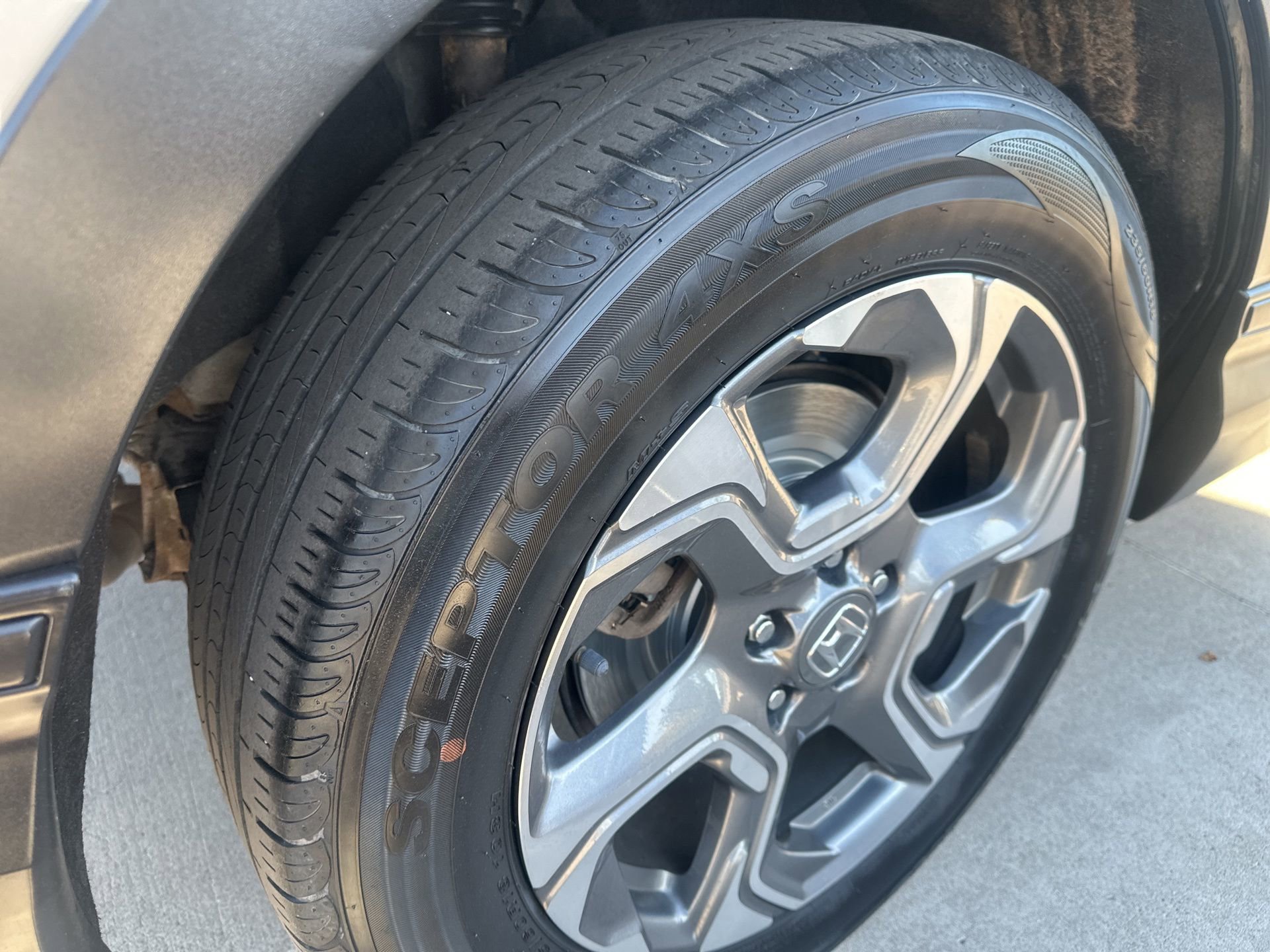 Used 2018 Honda CR-V EX image 8