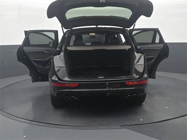 Used 2017 Audi SQ5 Prestige w/ Prestige Package image 40