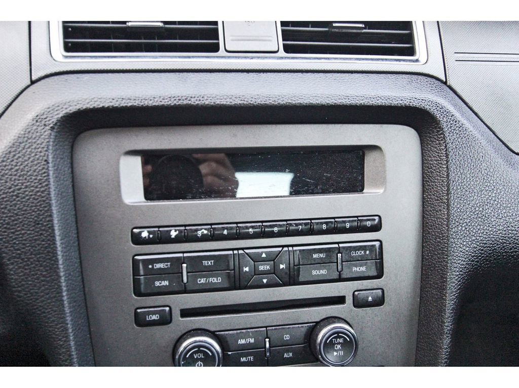 Used 2014 Ford Mustang Coupe image 21