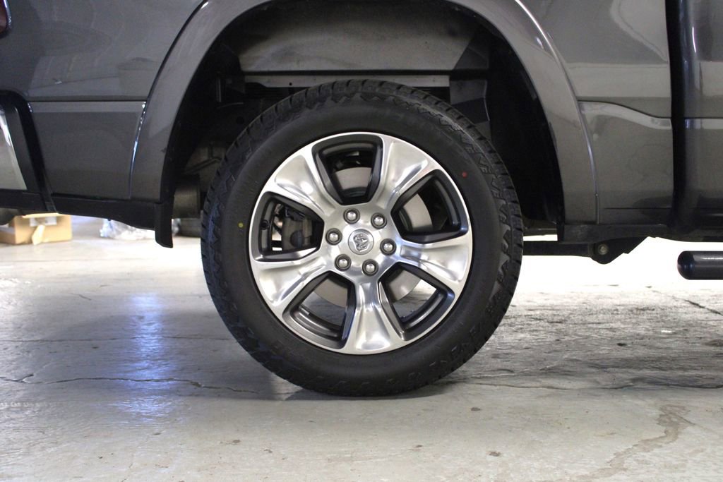Certified 2021 RAM 1500 Laramie image 38