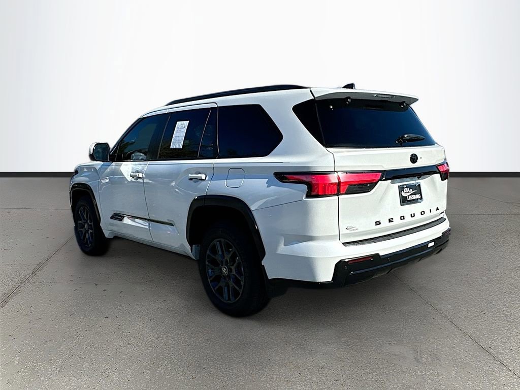 Used 2025 Toyota Sequoia Platinum image 5